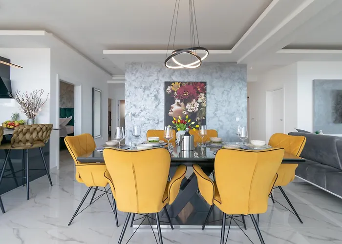 Lux Penthouse Panoramic View With Jacuzzi * Makarska